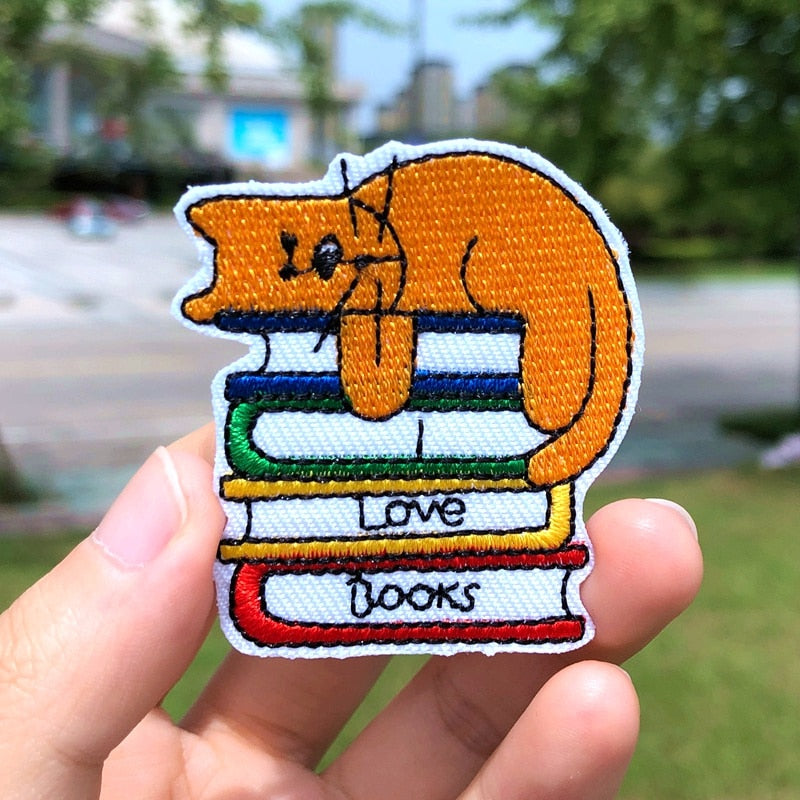Prajna Hippie Unicorn Patches Embroidered Patches For Clothing DIY Magic Rainbow Stripes Iron On Patches For Kids Cloth Applique