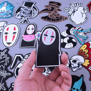 Japan Anime Cartoon Patches On Clothes Skull Heart Iron on Embroidered Patches For Clothing DIY Hippie Stripe Applique Badge diy