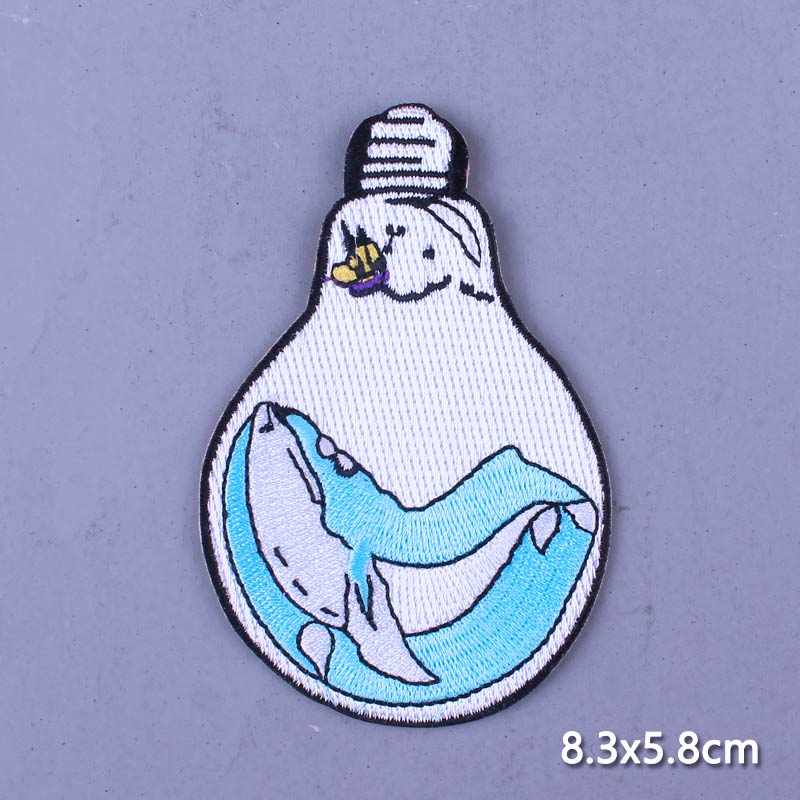 Japan Anime Cartoon Patches On Clothes Skull Heart Iron on Embroidered Patches For Clothing DIY Hippie Stripe Applique Badge diy