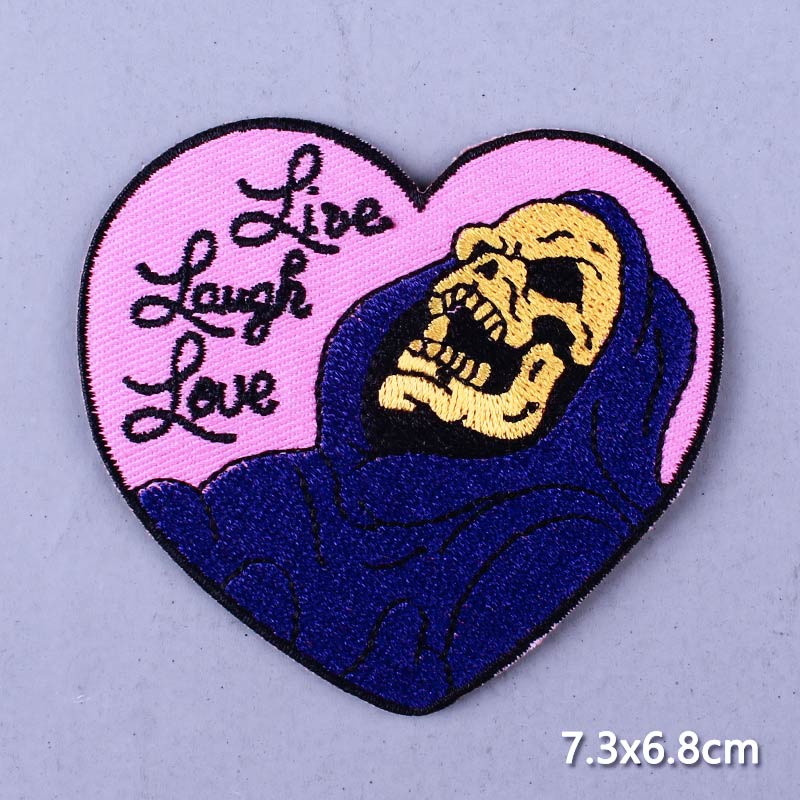 Japan Anime Cartoon Patches On Clothes Skull Heart Iron on Embroidered Patches For Clothing DIY Hippie Stripe Applique Badge diy