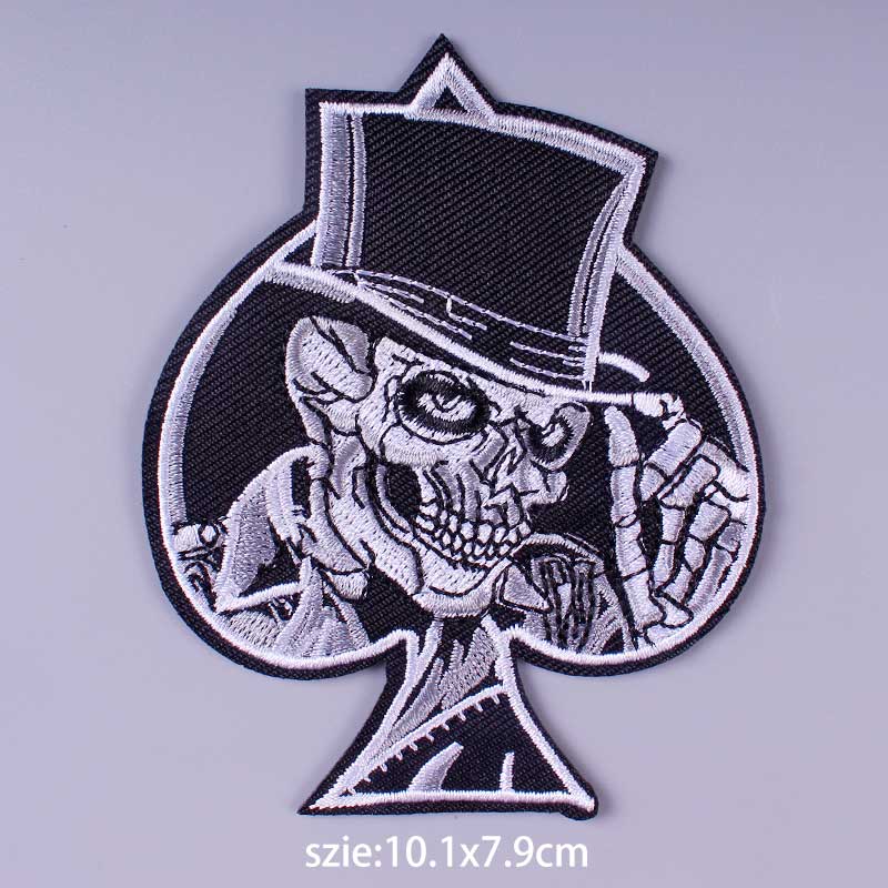 Japan Anime Cartoon Patches On Clothes Skull Heart Iron on Embroidered Patches For Clothing DIY Hippie Stripe Applique Badge diy