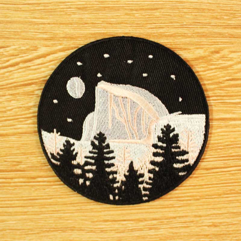 DIY Mountain Trave Embroidered Patches For Clothing Applique Iron on Patches On Clothes Space Patch Traveler Badges Stripes