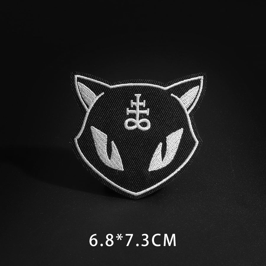 Fine Wolf Leopard Spider Web Patches Black Animal Pokers Rose Wolf Cat Appliques Iron On Bullet Tooth Clothes Jeans Badges