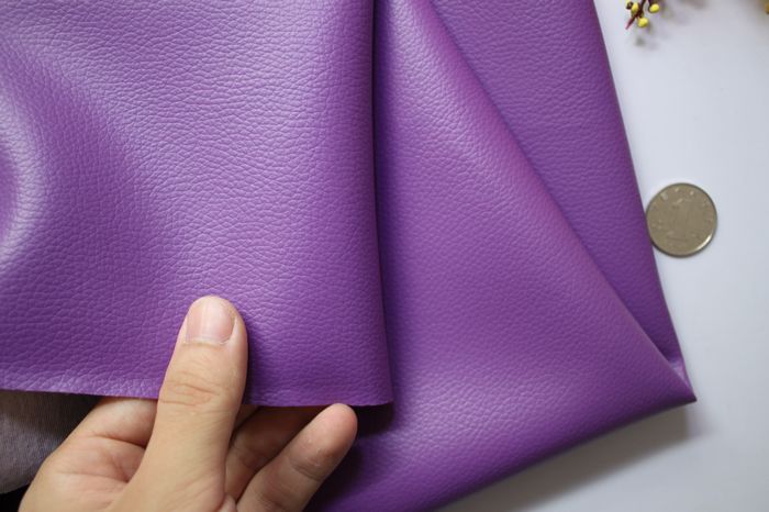 Pure Coloured Litchi Pattern PU Leather Fabric Small Pebbled Faux Artificial Synthetic PU Leather Fabric DIY Sewing Bag Material