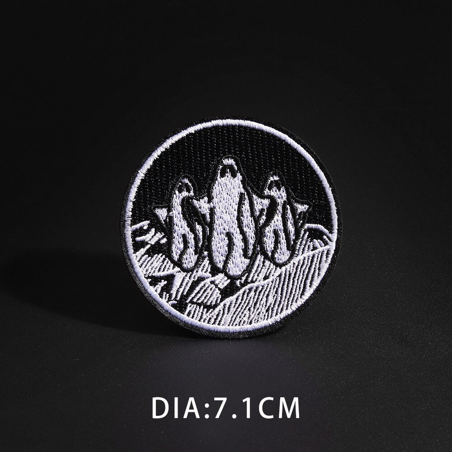 Fine Wolf Leopard Spider Web Patches Black Animal Pokers Rose Wolf Cat Appliques Iron On Bullet Tooth Clothes Jeans Badges