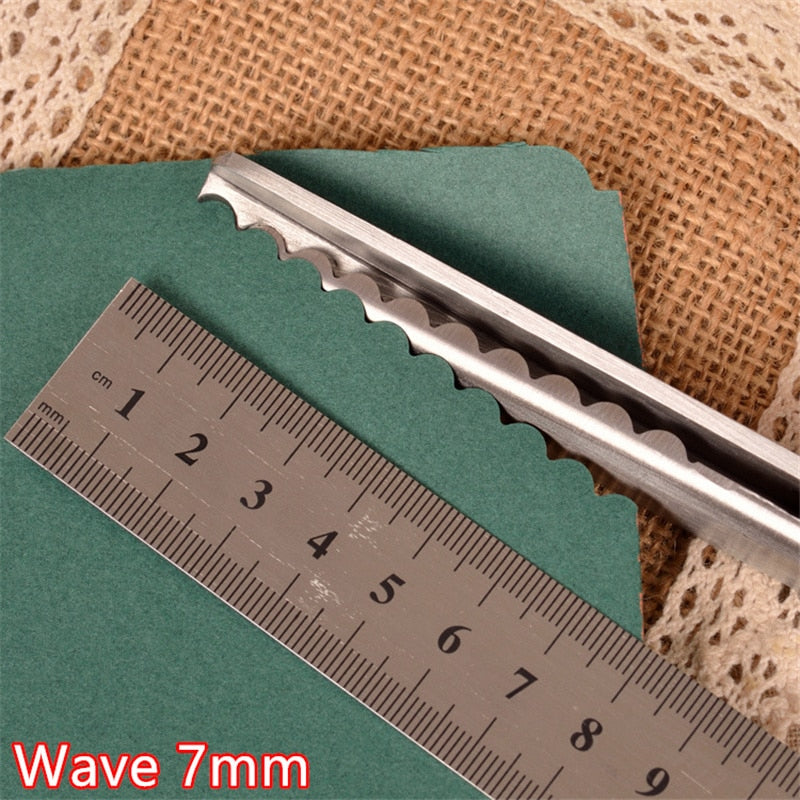 23.5cm Pinking Shears Handled Professional Stainless Steel Dressmaking Sewing Craft Scissors Zig Zag Fabric Decorative Edge Tool